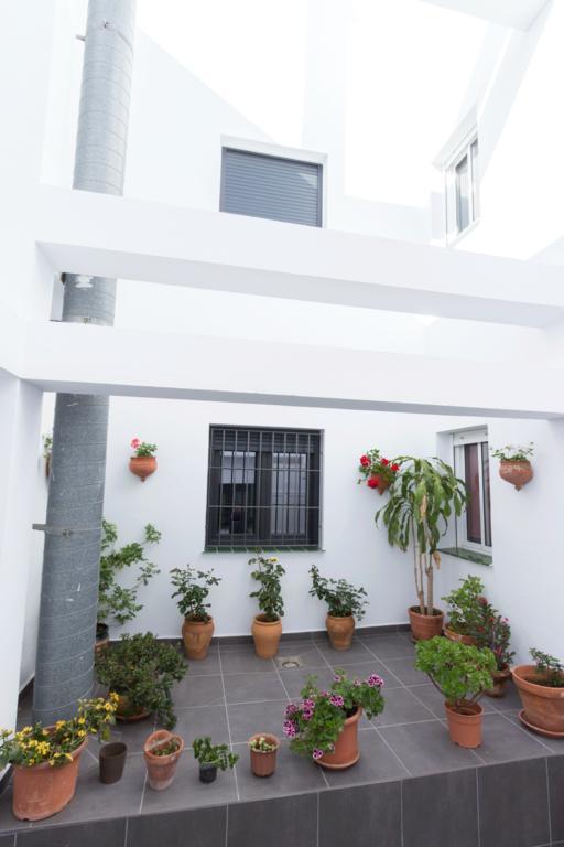 Hostal El Yunque Conil De La Frontera Buitenkant foto