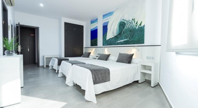 Hostal El Yunque Conil De La Frontera Kamer foto